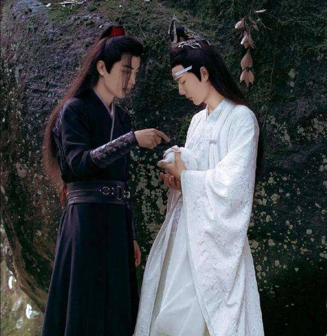 《风起洛阳》官宣,男女主定妆照优秀,网友:爱了_肖战_王一博_观众们