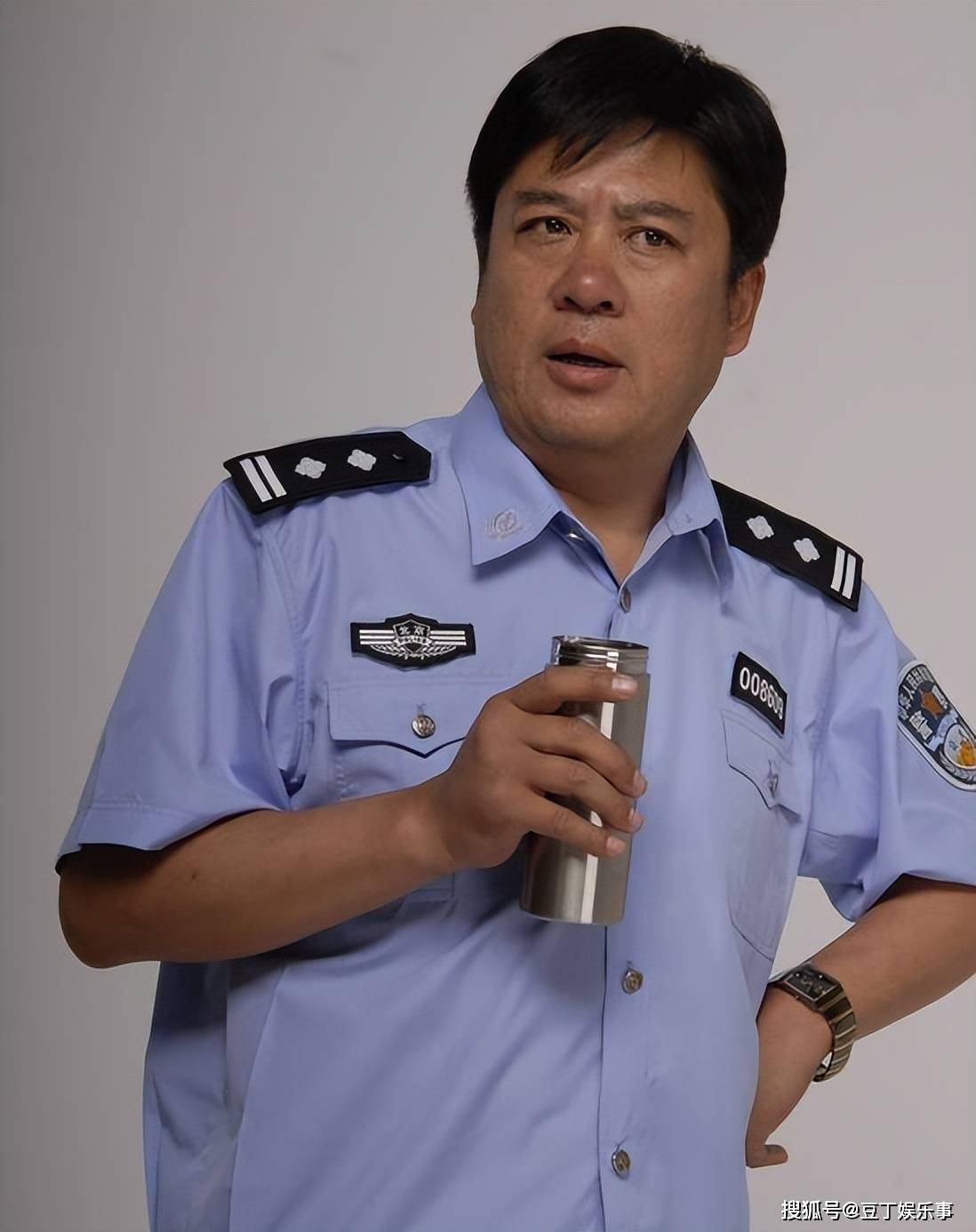 演员现状:有人入狱,毁容,离婚,李成儒成最大赢家_王茜_电视剧_张超