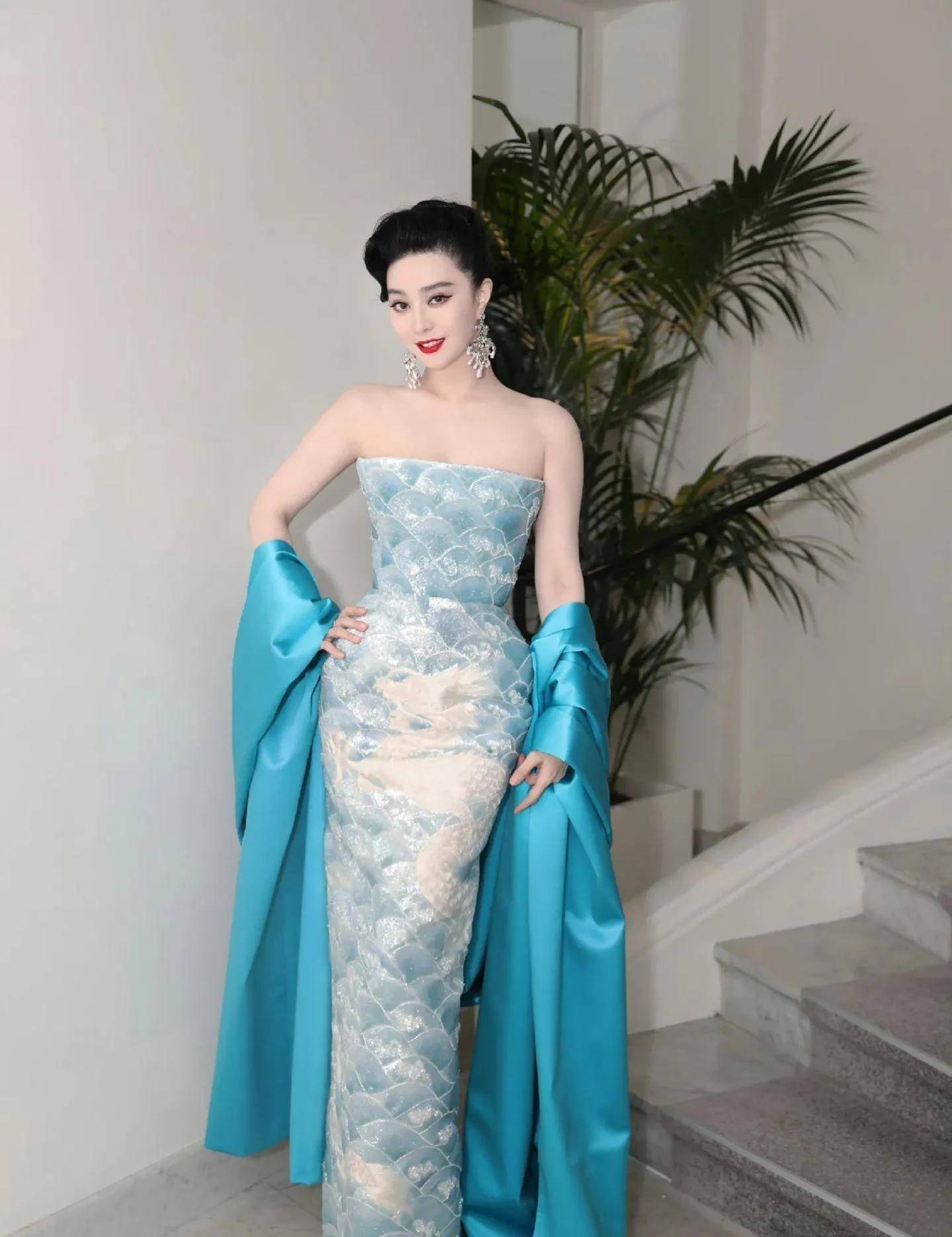 戛纳红毯:范冰冰最新造型就像仙女下凡,把美提升到新高度!