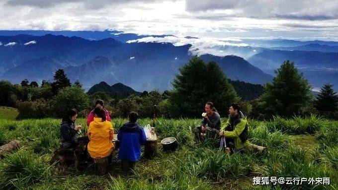 麗江巴拉神山徒步3日穿越,高山露營2日驢友環線 完整