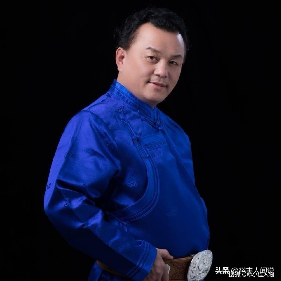 57岁歌唱家莫日根去世,生前常聚会喝酒,死因引热议_原因_好友_歌声