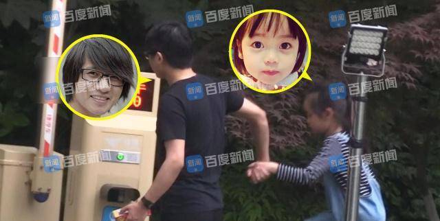 韩寒发妻罕见露面女儿小野变亭亭少女_国民_岳父_金丽华