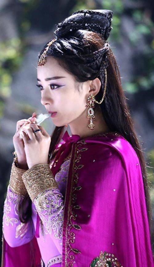 盘点古装剧中身穿紫衣的女星,快来看看有你喜欢的女神吗?