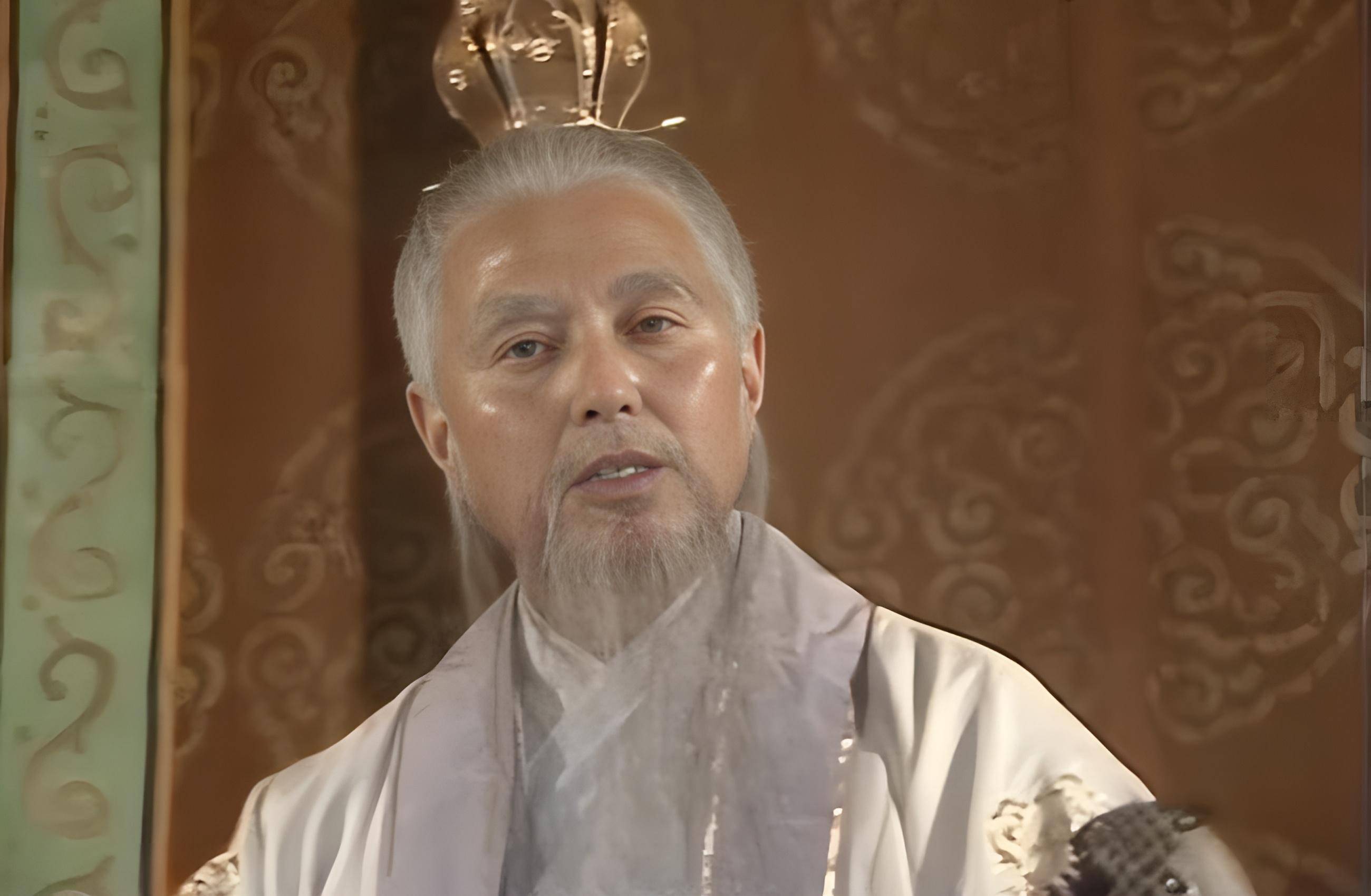 难怪镇元子修炼亿年是地仙,孙悟空修炼十年却成佛,菩提说出关键_偷吃