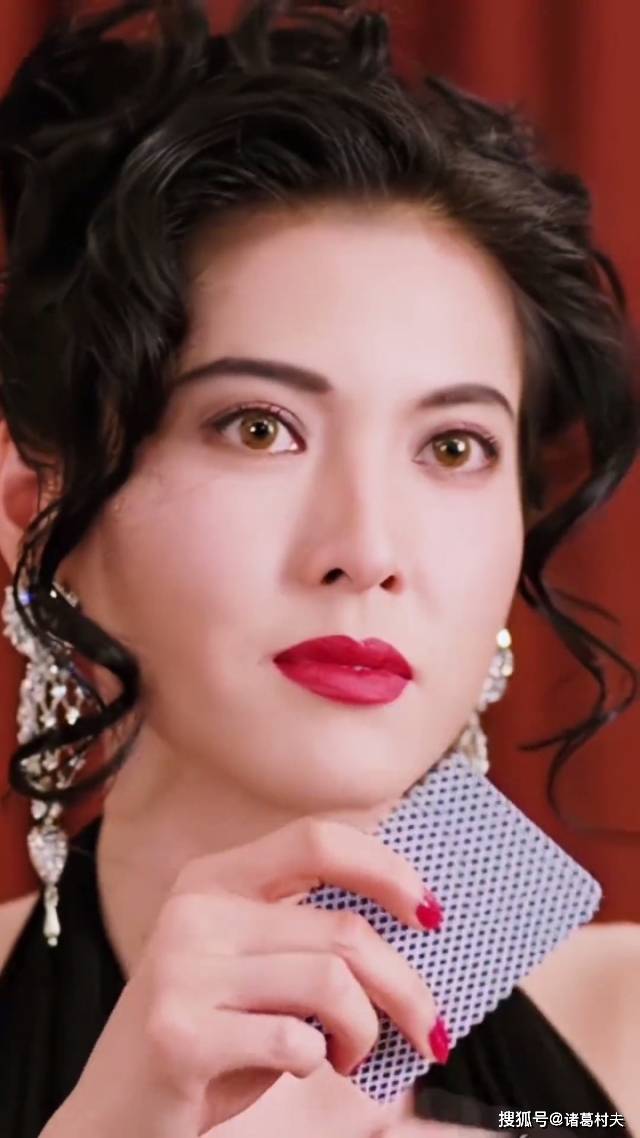 李婉华和李嘉欣图片