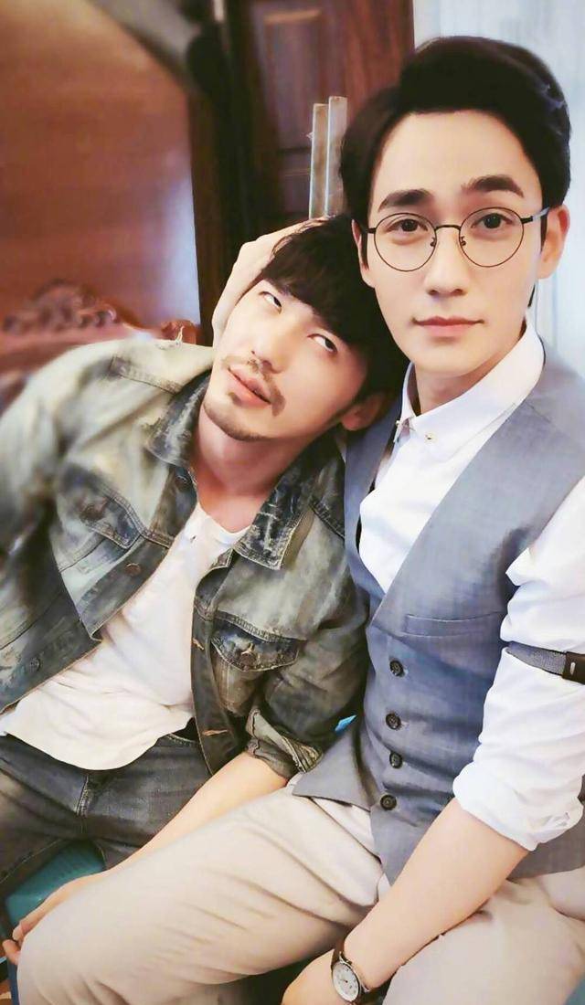 都是凭《镇魂》大火,为何白宇沉寂许久,朱一龙却热度不断?