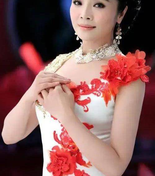 原创娱乐圈的独行者:李丹阳不婚,追求真实内心的勇敢者_人生_生活