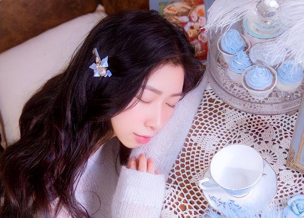 叫女人美女已经烂大街了,现在流行这三种叫法_称呼_时候_关系