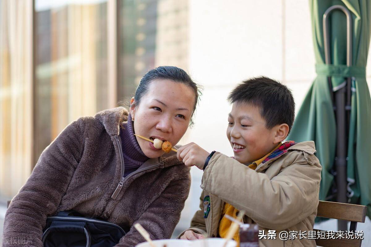 聽見這個話後,我忽然間也不恨兒子,也不恨兒媳婦,人老了就是沒有用