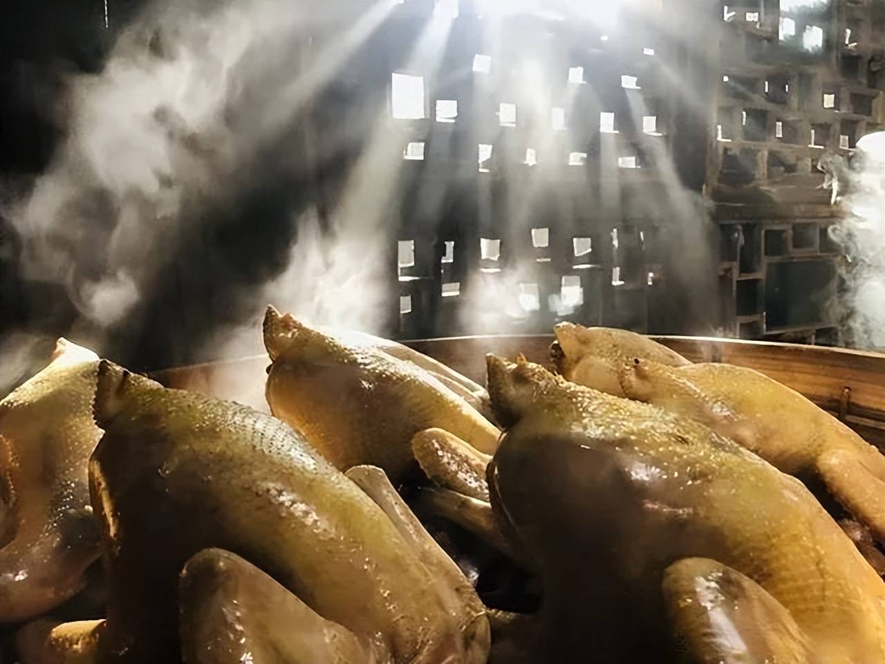 鸡咯咯,好吃得很,巴适得板—"鬼城麻辣鸡"亮相四川年货节!