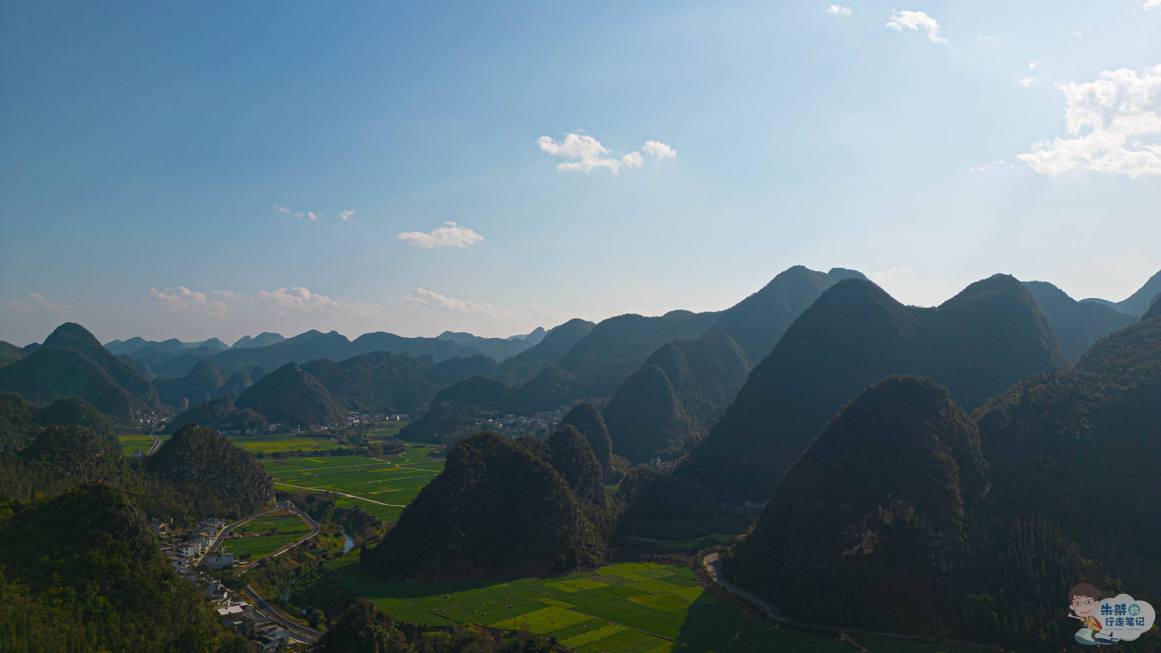 喀斯特地貌峰丛和峰林图片