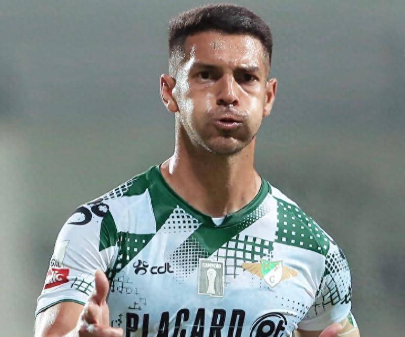 记者：葡超莫雷拉队巴西前锋安德烈·路易斯极有可能加盟申花