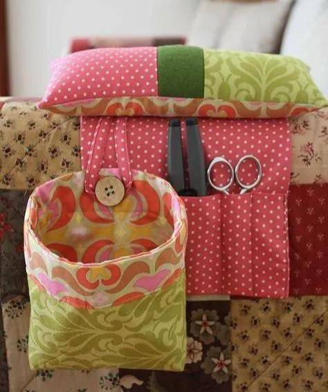 一条旧牛仔裤搞定一面墙的收纳,实用布艺手工收纳袋