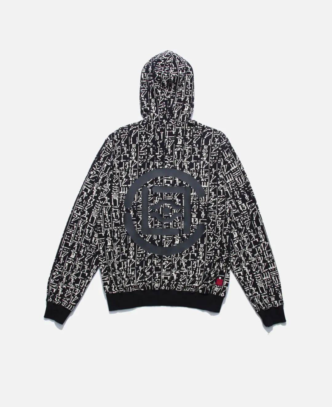 图案的设计上呈抽象效果,犹如古埃及人在石壁上的涂鸦,将clot经典标徽