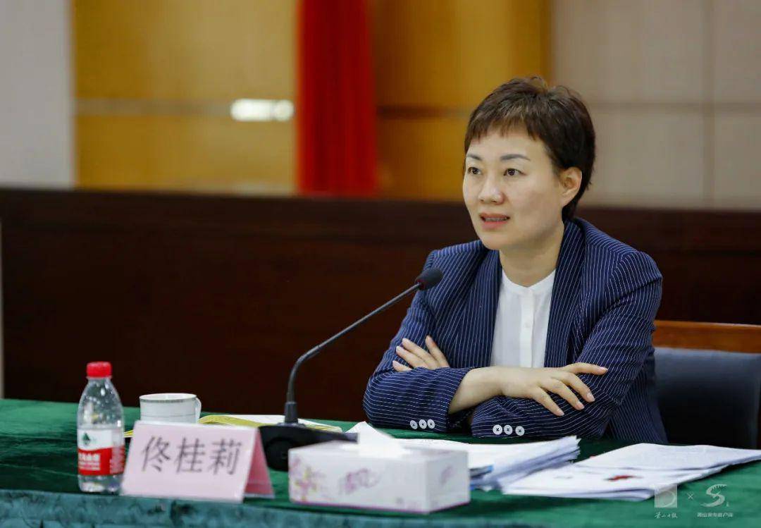 佟桂莉在南片调研经济发展时强调:拼抢二季度加速三季度决胜四季度