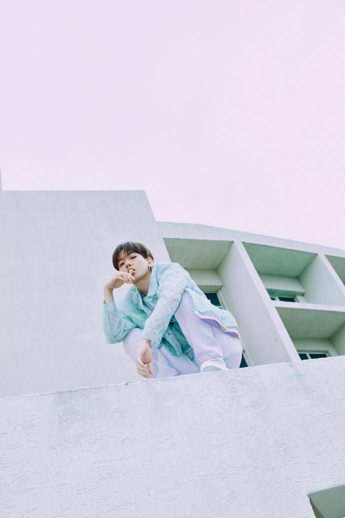 弥漫薄荷清新味伯贤迷你二辑delight最新预告照释出