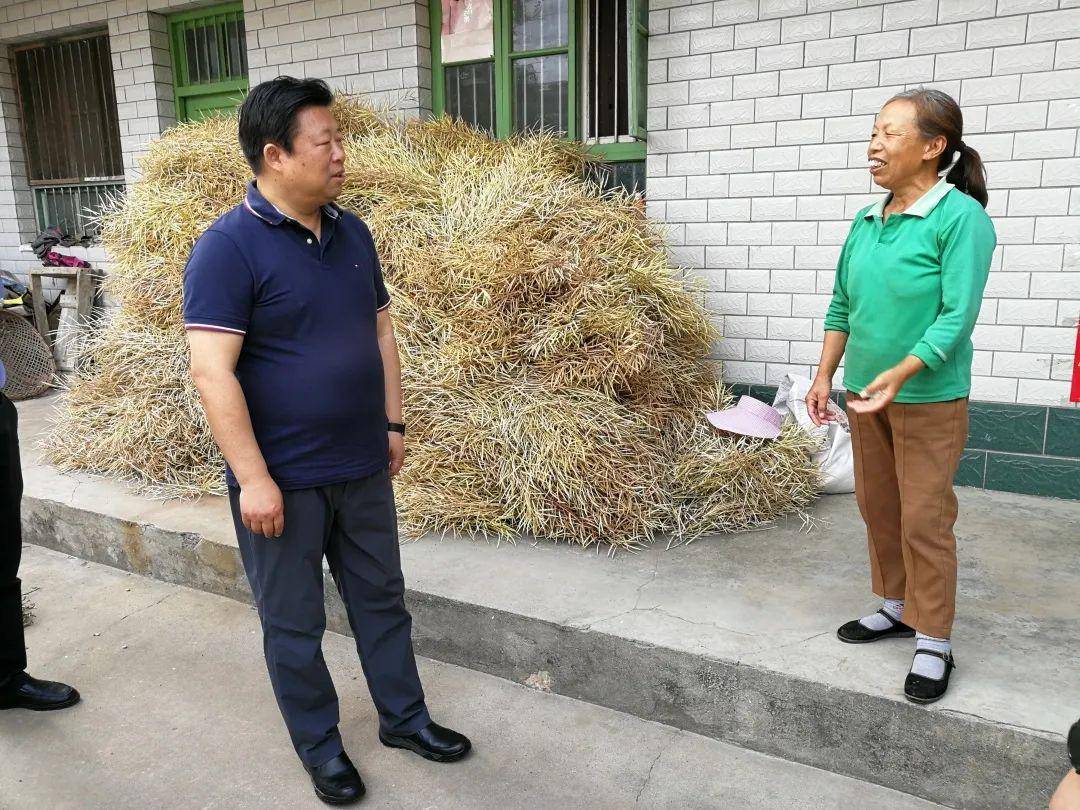 昨日,市长方红卫深入汉台区调研,重点检查这件事…_手机搜狐网