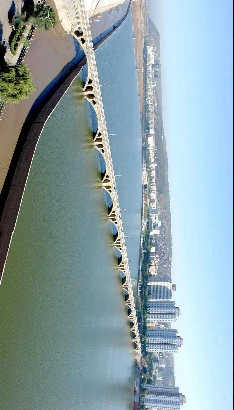 神木大柳塔1号桥带着一代人的记忆光荣退役附神木所有公交线路继业