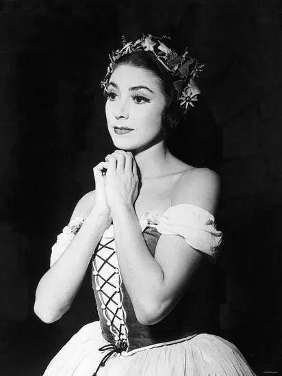 玛戈·芳婷 | 与努里耶夫一起舞动才是生命中最明艳的时光-搜狐大视野