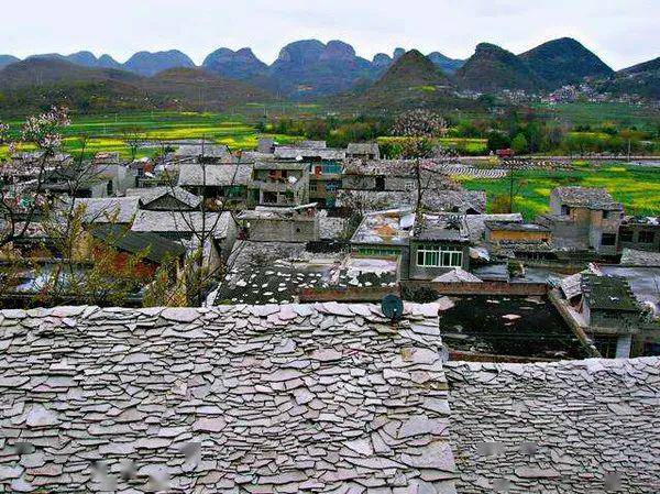 镇宁县扁担山1.石头寨一起去烧烤咯!