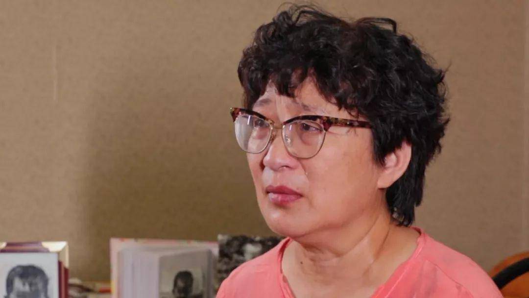 返程路上,李静芝心急如焚,脑海中不时浮现出千万种"急事",唯独没想到