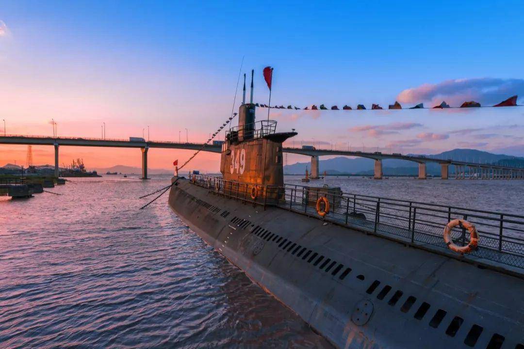 椒江潜艇观光基地图/侯川椒江潜艇观光基地,集军事,海洋,生态,文化