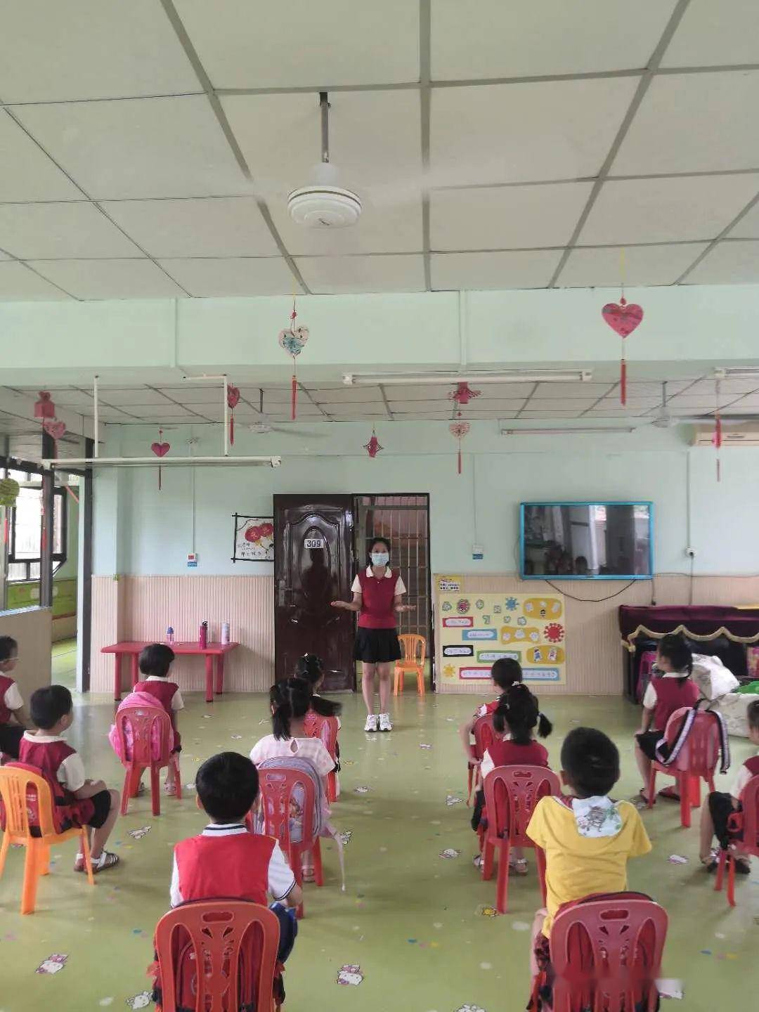 疫樣開學童樣精彩海口市海虹幼兒園開學第一天