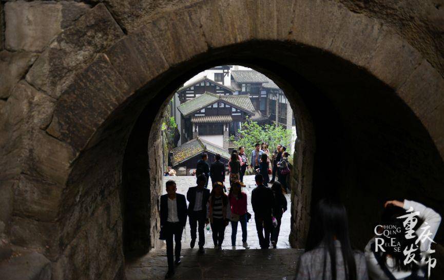 朝天门宋城墙遗址博物馆,恢复望龙门缆车功能