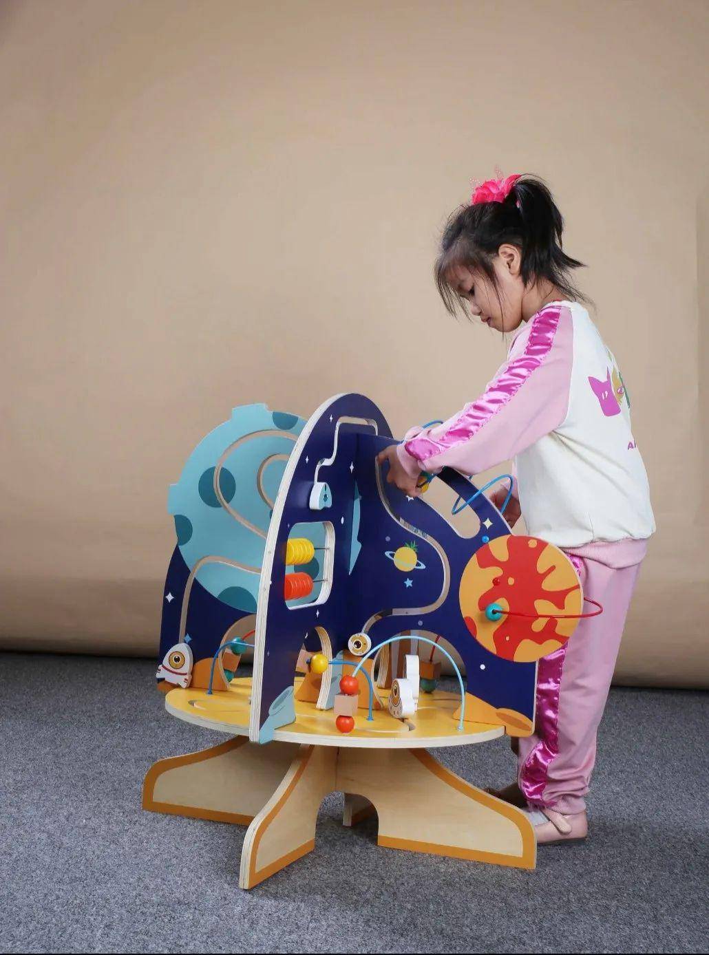 【菠萝树益智玩具体验馆新品篇】菠菠太空漫游记——跟我一起穿梭时空