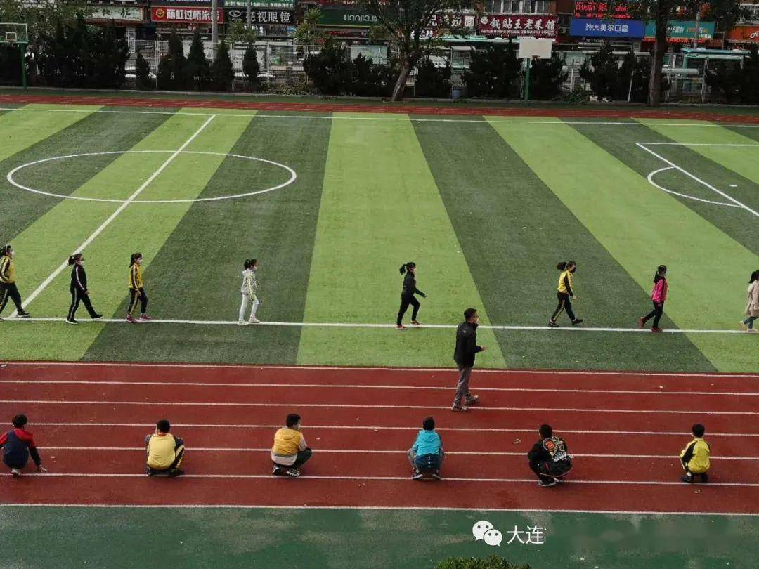 抚小有你才美丽抚顺街小学开学首日全时段报道