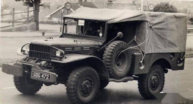 二战古董指挥车在美拍卖,底价6万美元,疑似巴顿座车