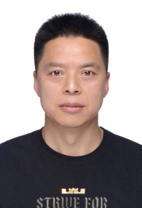 人物专访重庆市最美基层环保人侯建平