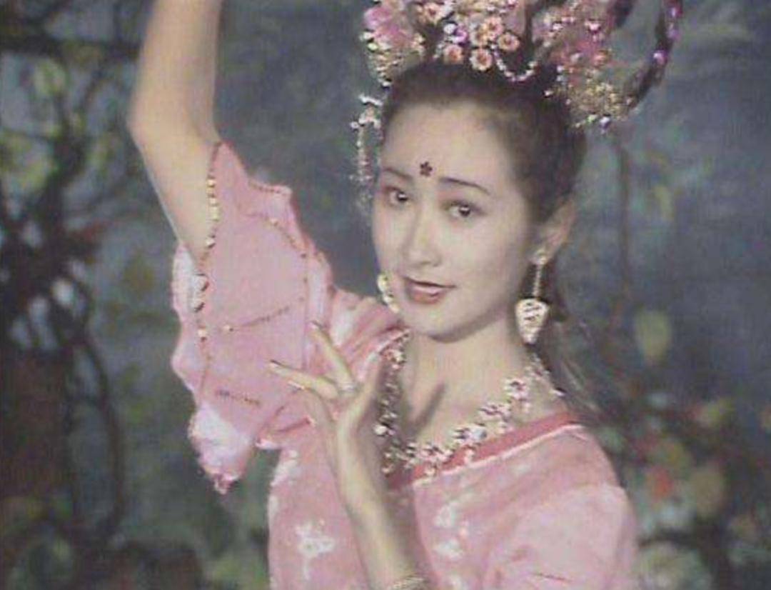 唐僧和他身边的20个女人_西游记