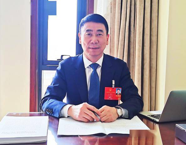 全国人大代表王利平:电商平台亟需规范收费标准和统一税率