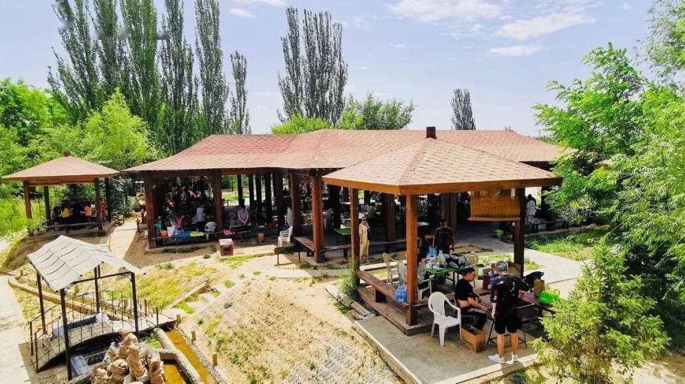 银川自助烧烤大会来了!让你在河畔边感受别样美味!