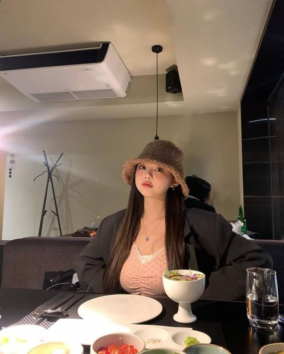 最强童颜驾到!肉感"胸"涌丰满韩国美女「洪瑛琦」