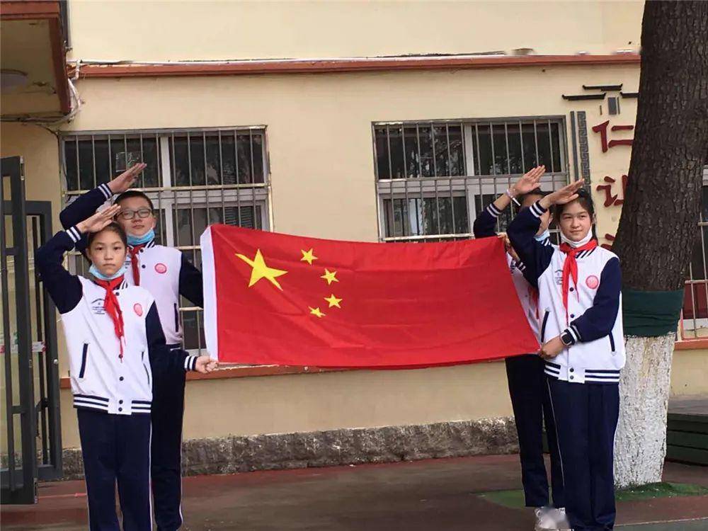 繁花盛开时,欢迎你归来 ——青岛上海支路小学复学第一天