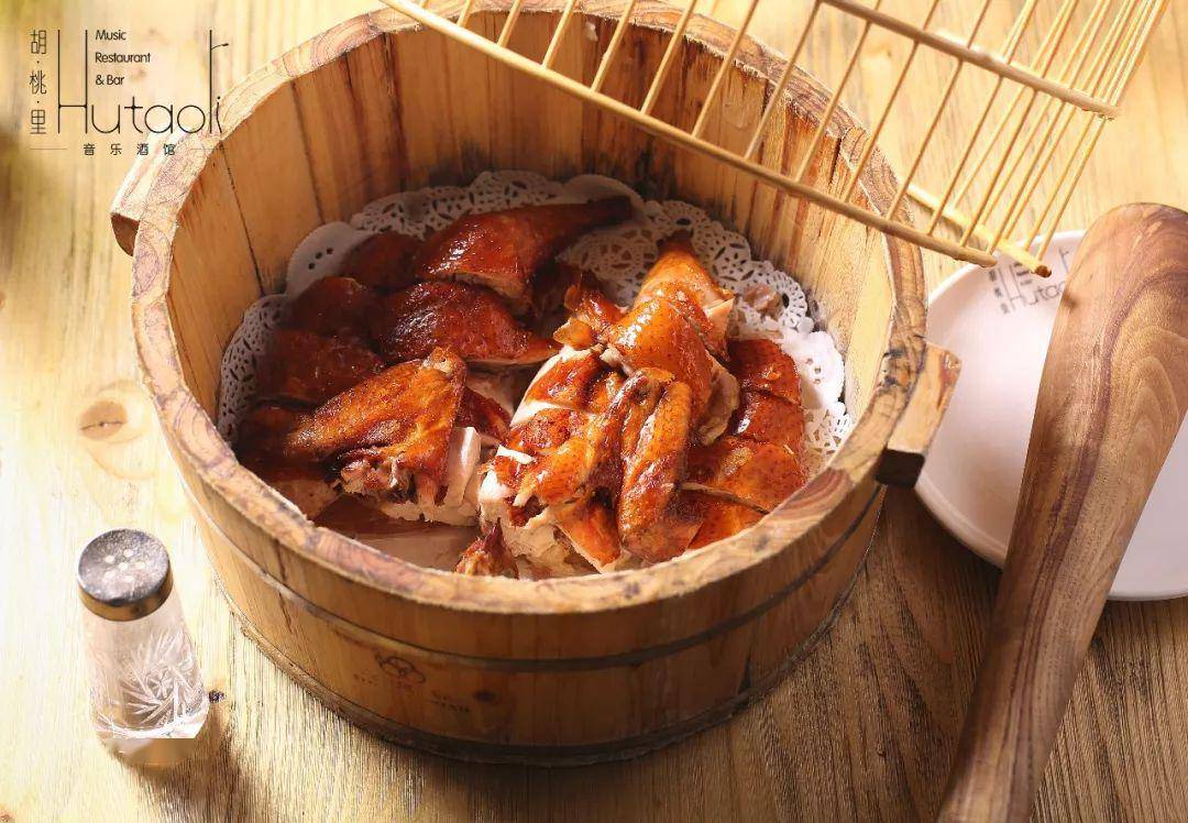 空港胡桃里从晚餐就开始的夜生活限时抢购108元享288