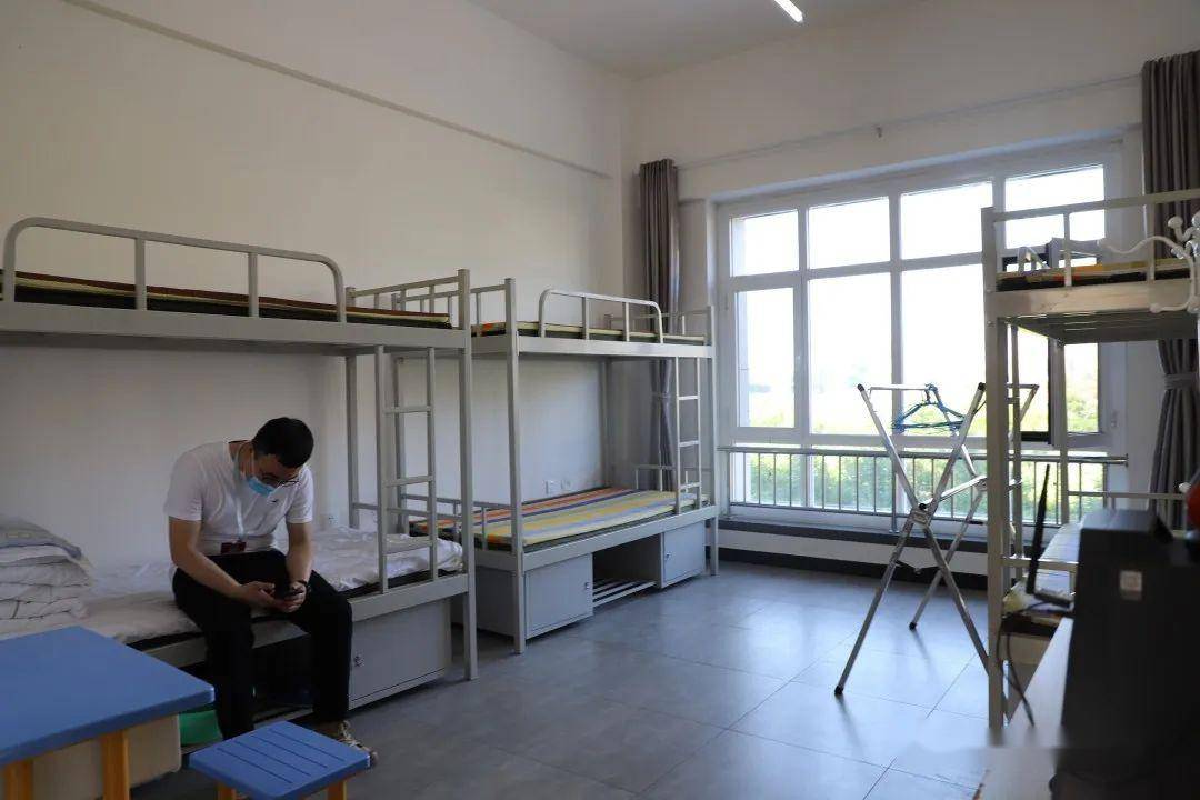 沧州交通学院宿舍图片