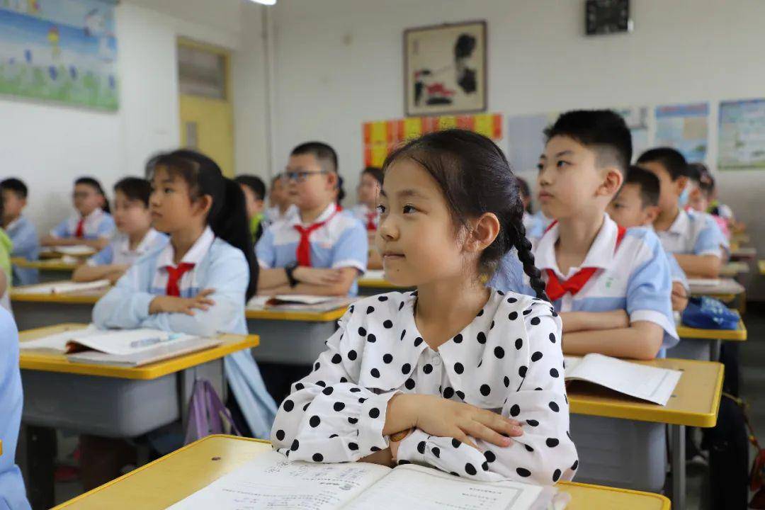 全力以复稳步提升北关小学复学第二天掠影