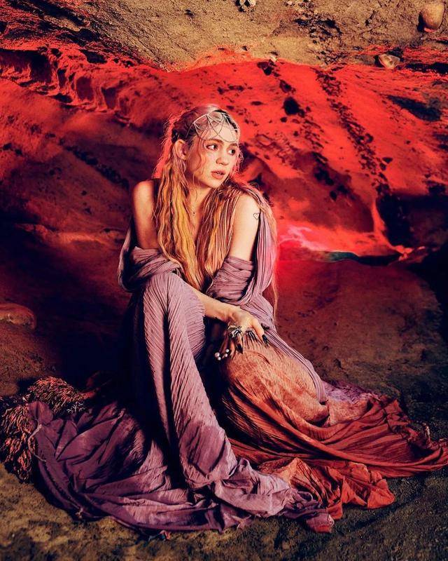 image creditinstagram@grimes