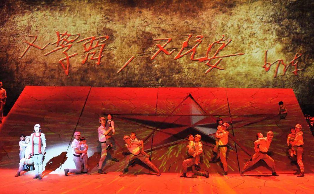 大型红色历史舞台剧《延安保育院》所付出的母爱情怀及流血牺牲的感人