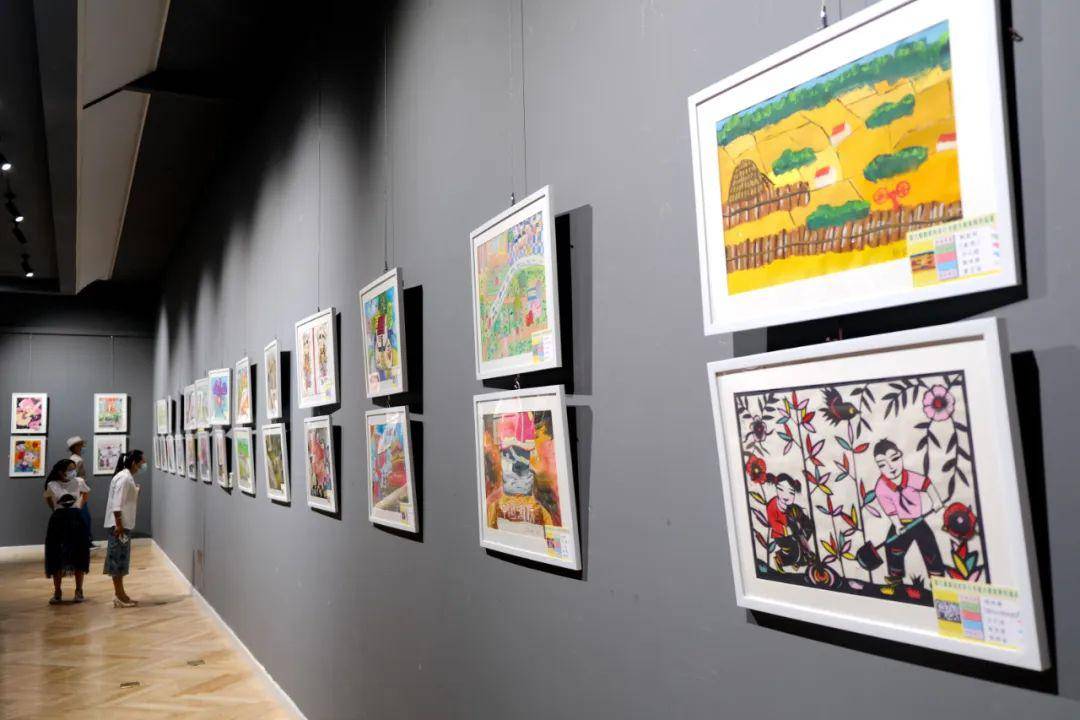 邂逅童画世界 | 第九届潍坊市少儿书画大赛暨优秀作品展今日开幕_展览