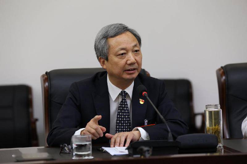 尚朝阳接受新华网专访:让老区人民过上更好生活