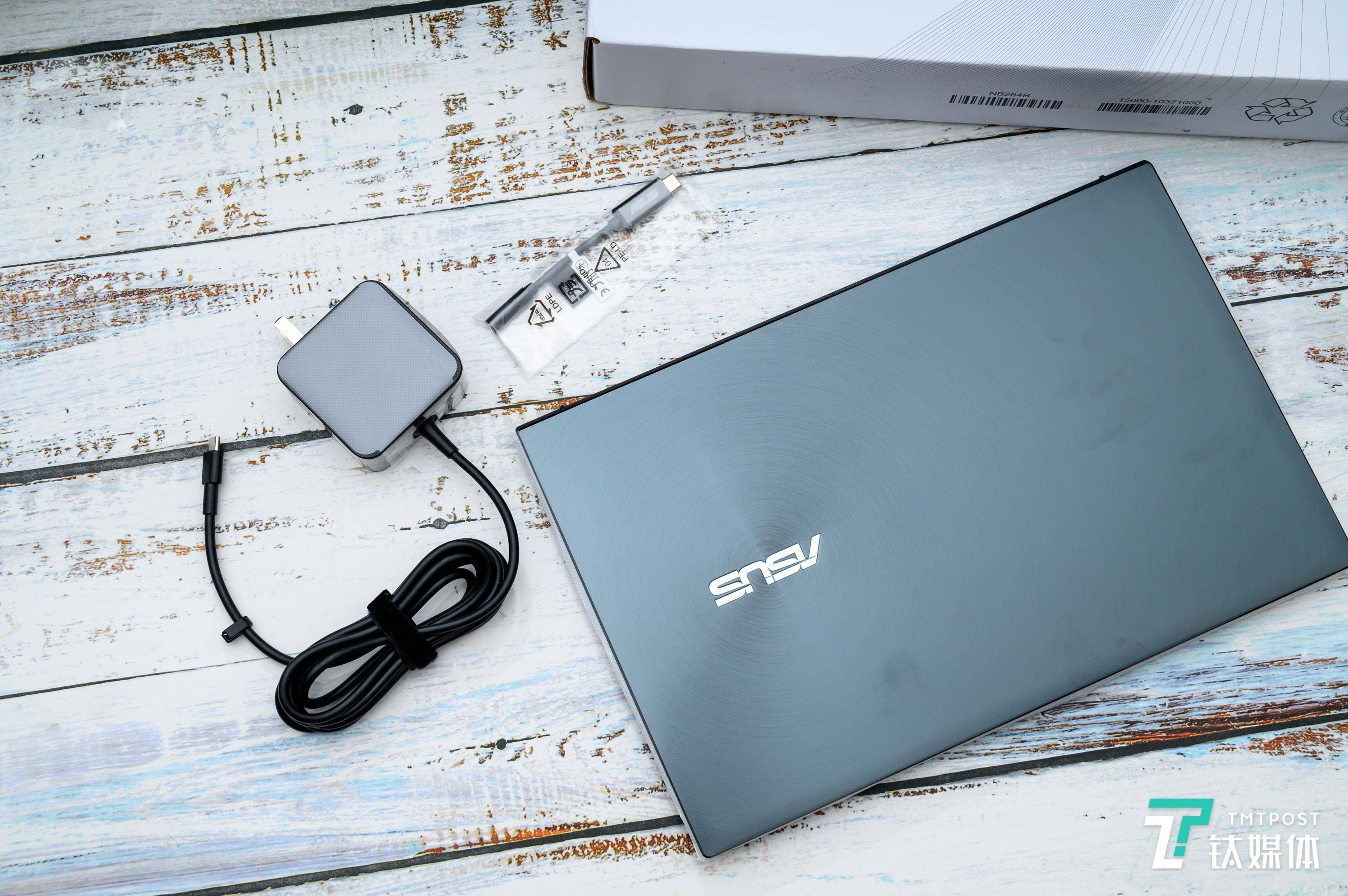 119kg的移动生产力华硕灵耀14笔记本评测钛极客