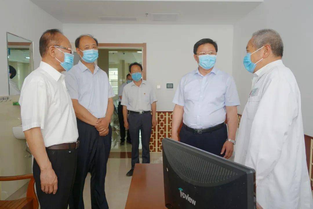 诸城中医医院举行新门诊医技综合楼启用揭牌仪式