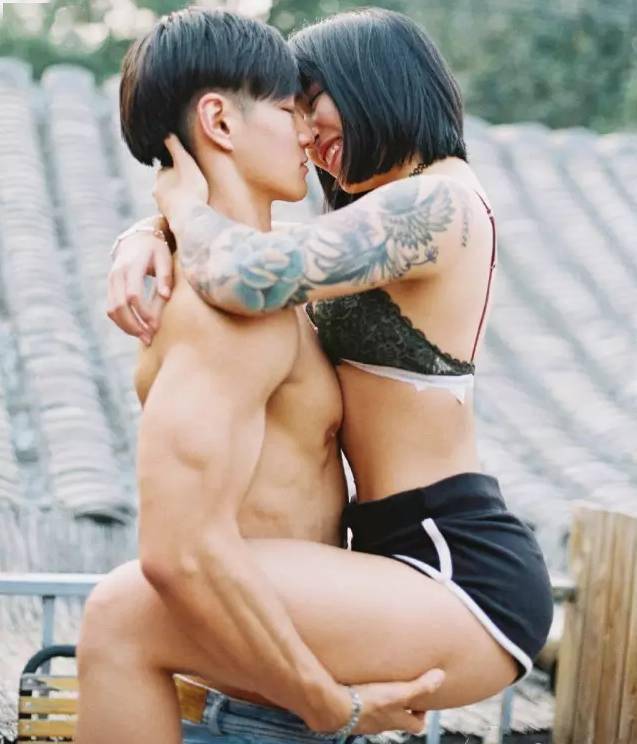 我也见过有人为了女友放弃健身 只因对方的一句:"不喜欢肌肉男" 于是