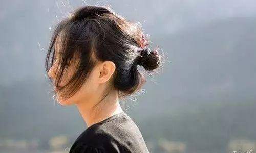 重感情的女人有这种习惯,你有吗?