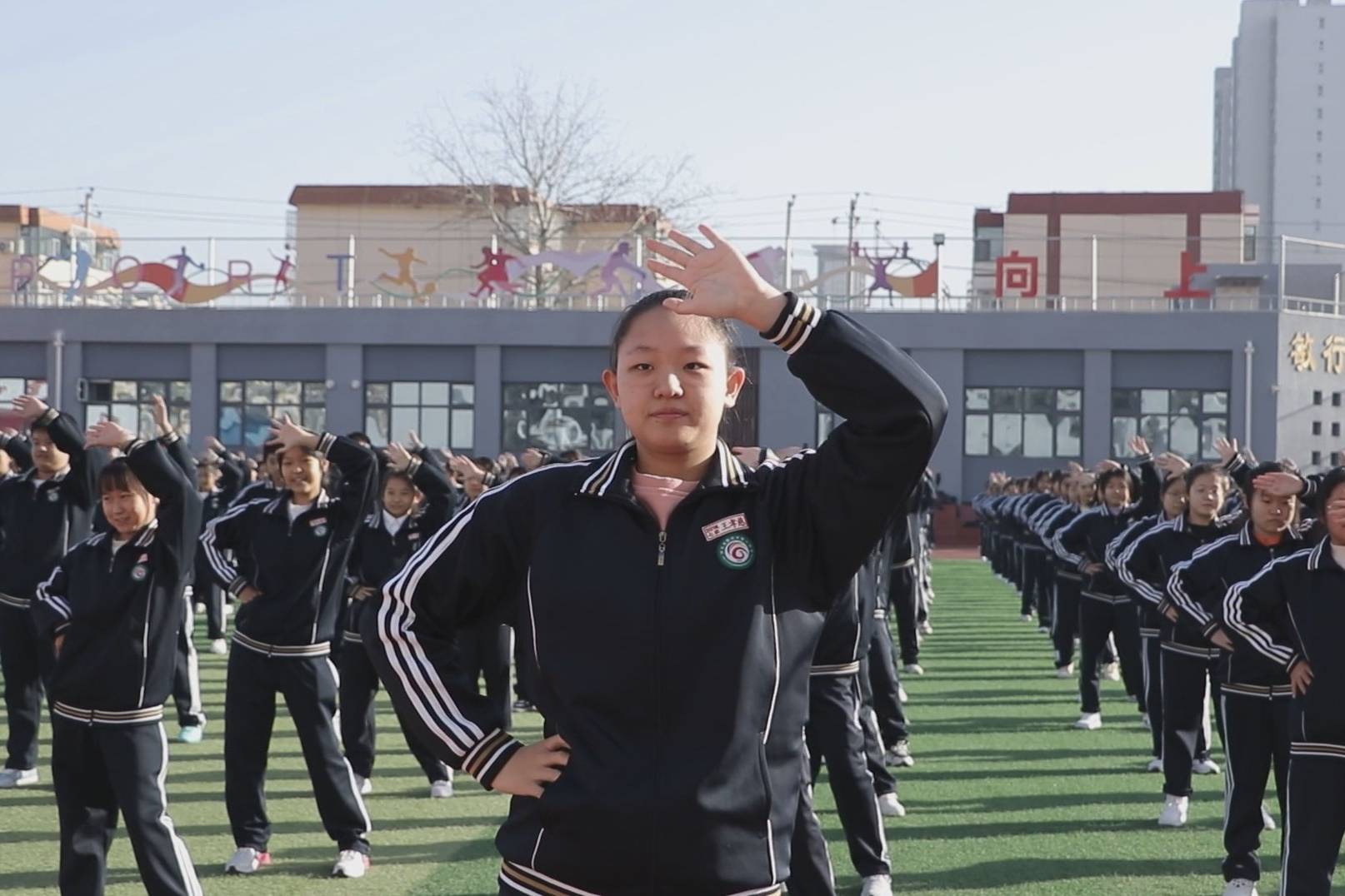 廊坊市第六中学"向快乐出发"课间操_廊坊_出发