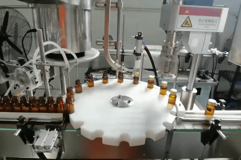 圣刚合剂口服液灌装机口服液自动灌装生产线口服液灌装机设备